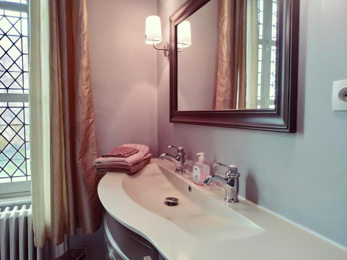 Chateau De Belle-Vue Bed & Breakfast Sainte-Cécile Екстериор снимка