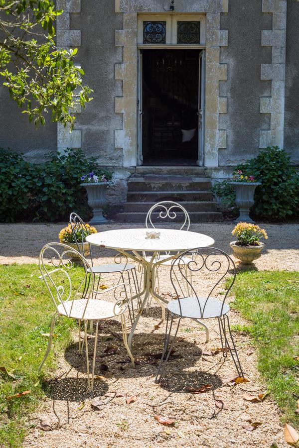 Chateau De Belle-Vue Bed & Breakfast Sainte-Cécile Екстериор снимка